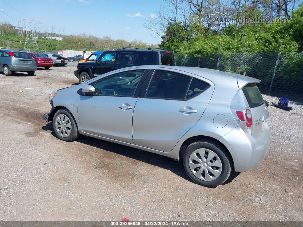 2014 Toyota Prius C Two Silver vin: JTDKDTB34E1566623