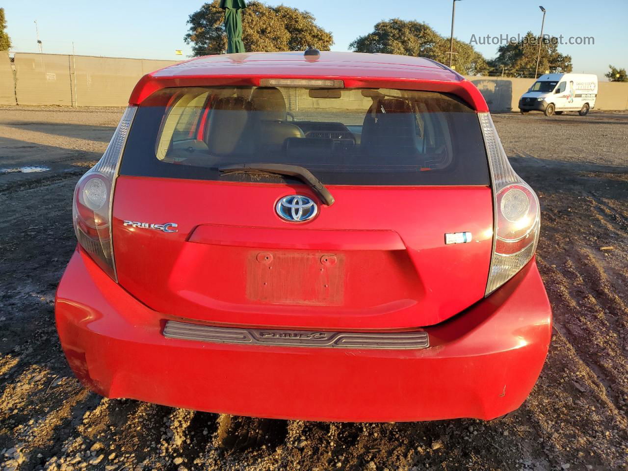 2012 Toyota Prius C  Red vin: JTDKDTB35C1025156