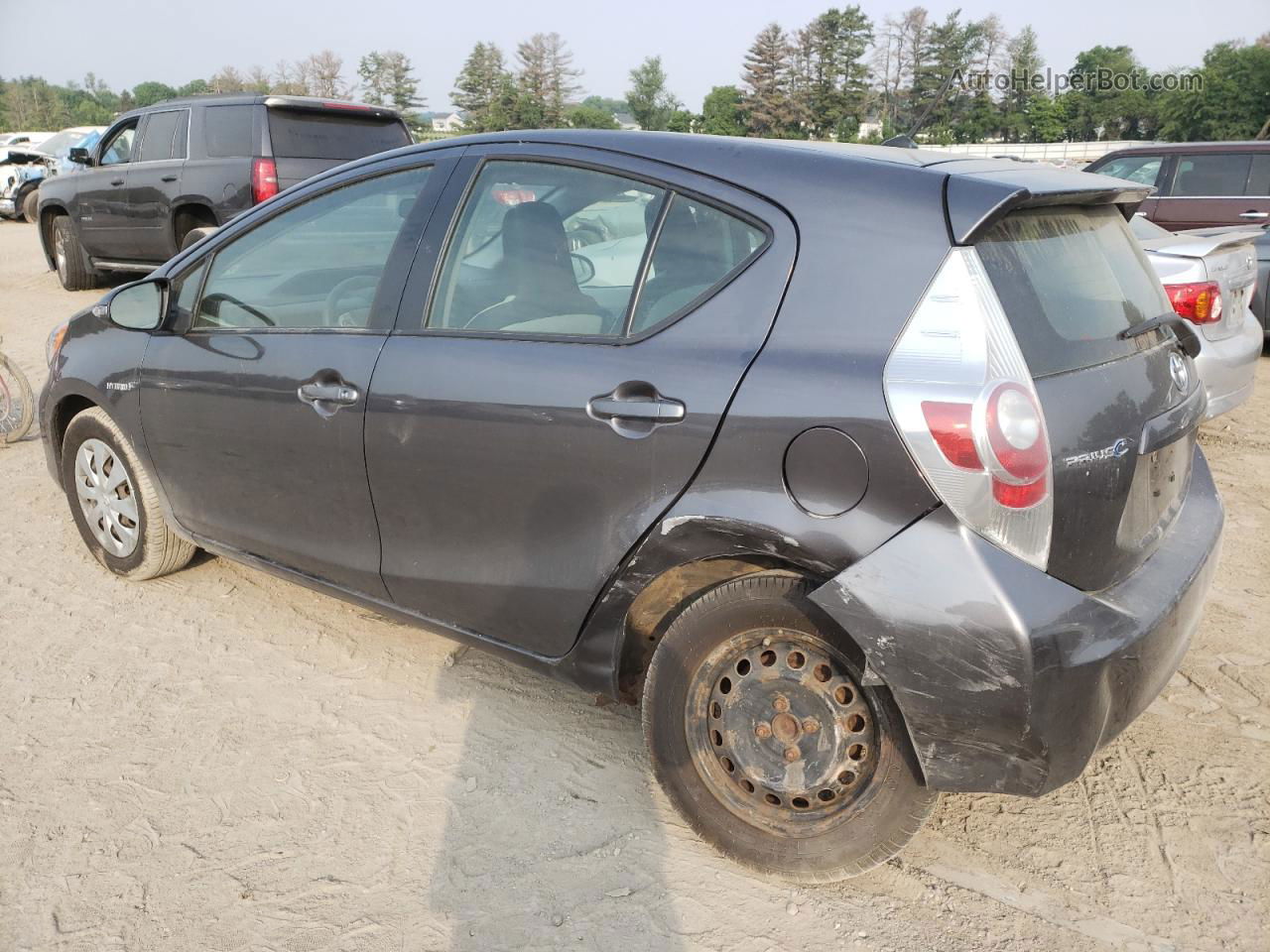 2013 Toyota Prius C  Silver vin: JTDKDTB35D1541146