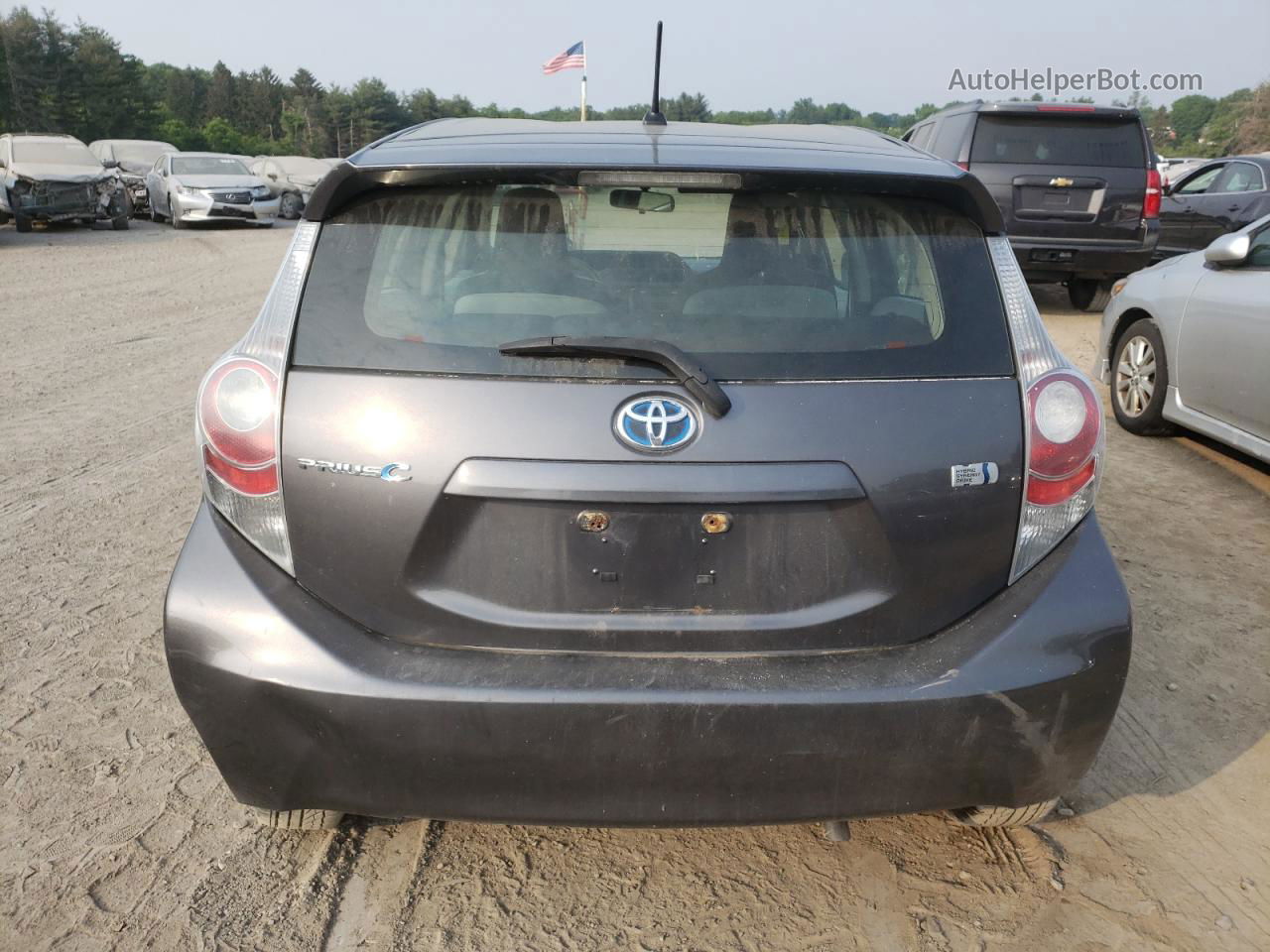 2013 Toyota Prius C  Silver vin: JTDKDTB35D1541146