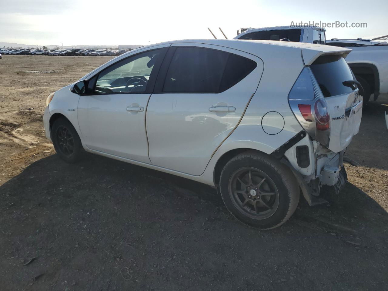 2013 Toyota Prius C  White vin: JTDKDTB35D1545388