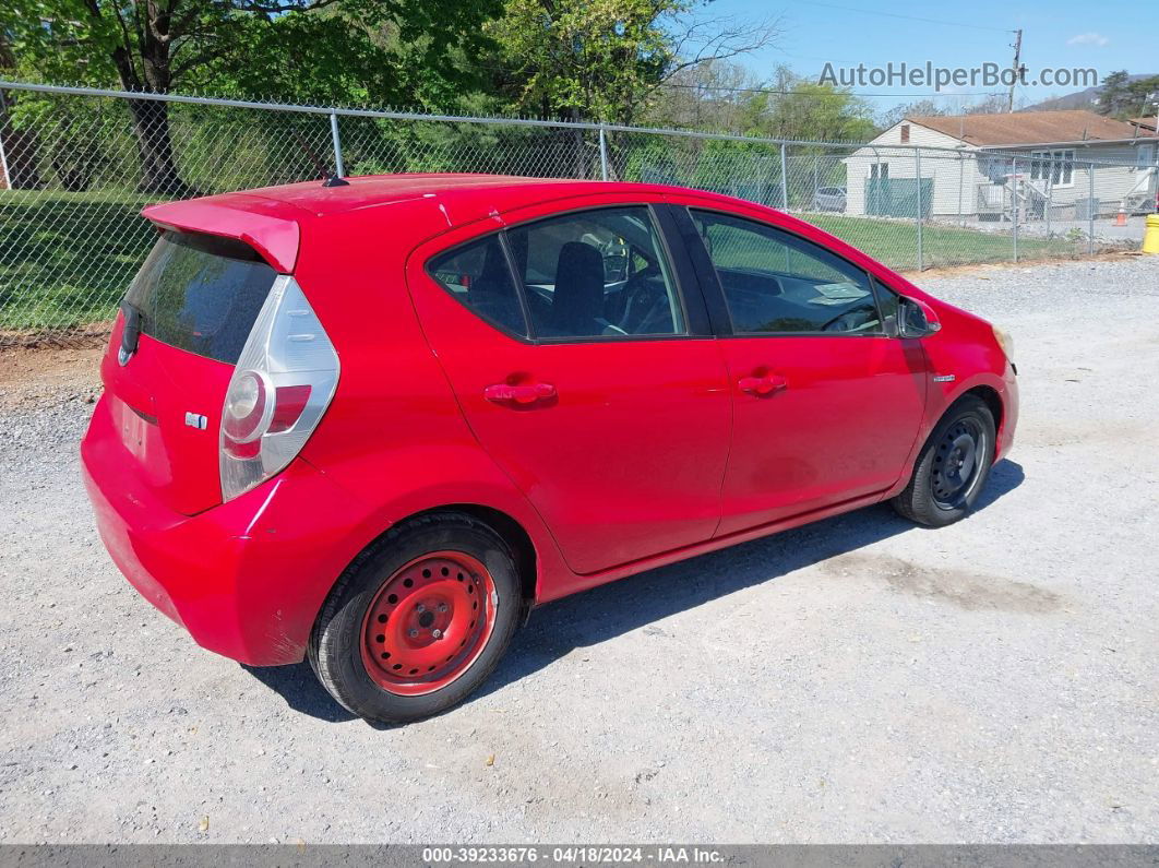 2014 Toyota Prius C One Red vin: JTDKDTB35E1059522