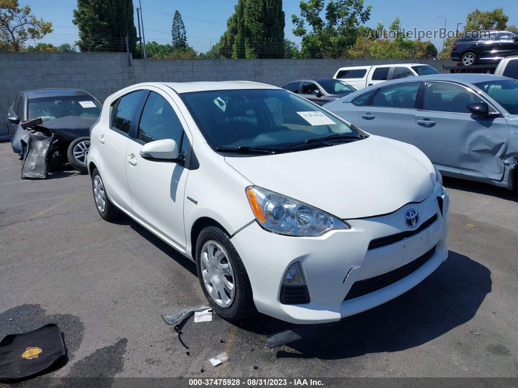 2014 Toyota Prius C One/three/two/four White vin: JTDKDTB35E1060329