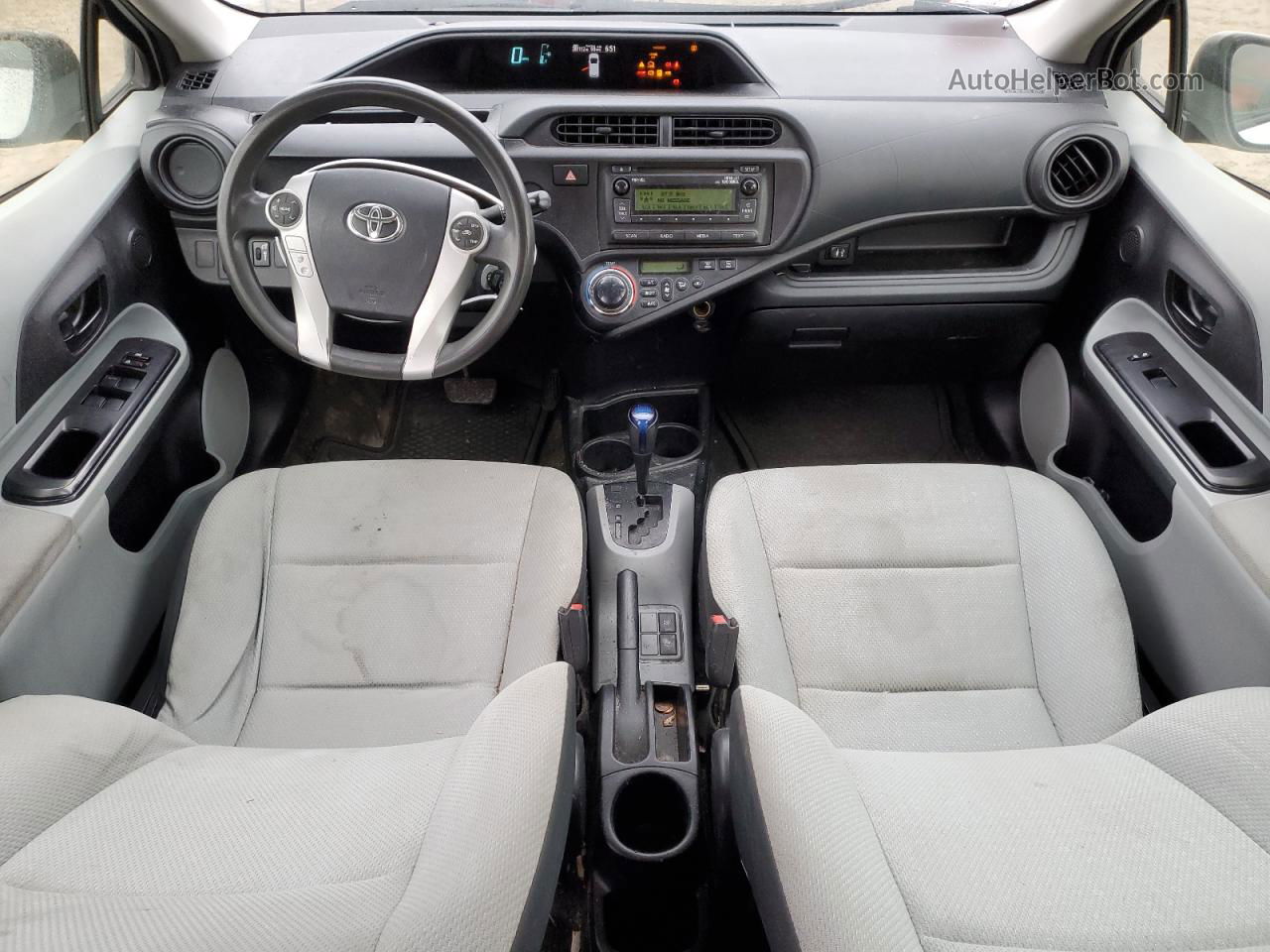 2014 Toyota Prius C  White vin: JTDKDTB35E1077566