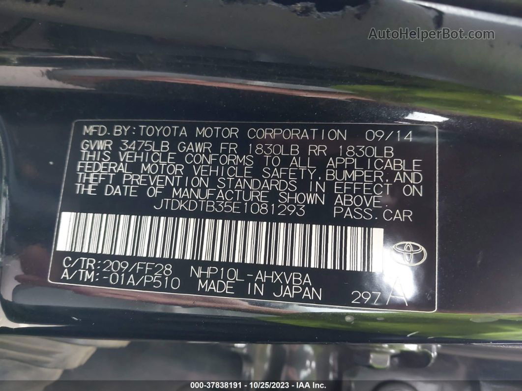 2014 Toyota Prius C Two Черный vin: JTDKDTB35E1081293