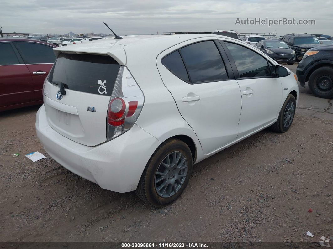 2014 Toyota Prius C Two White vin: JTDKDTB35E1082041