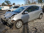 2013 Toyota Prius C  Серебряный vin: JTDKDTB36D1058569