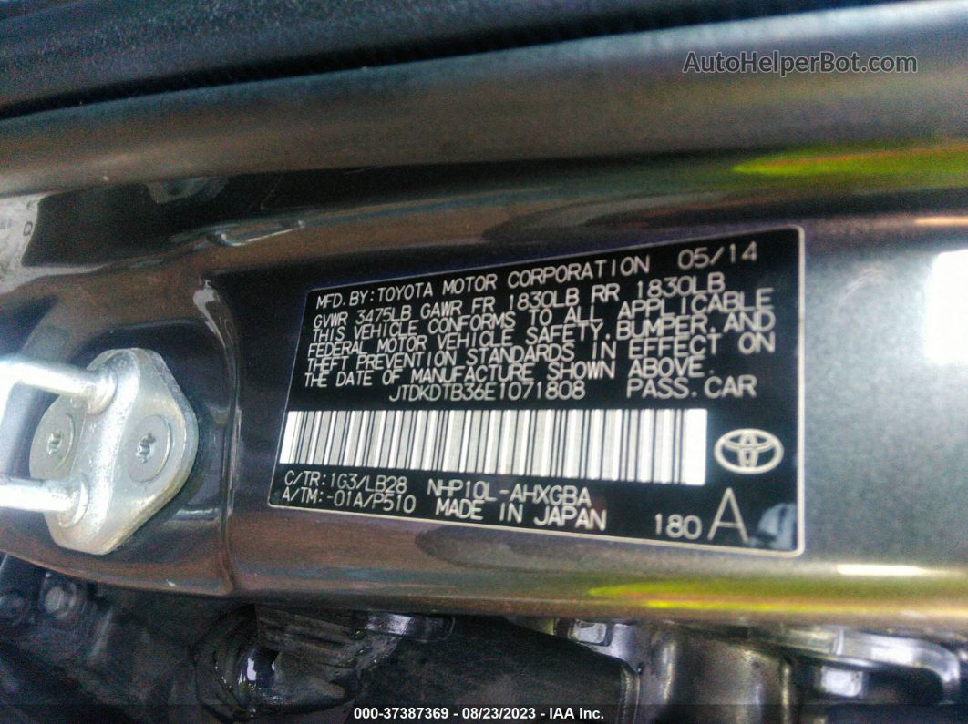 2014 Toyota Prius C One/three/two/four Серебряный vin: JTDKDTB36E1071808