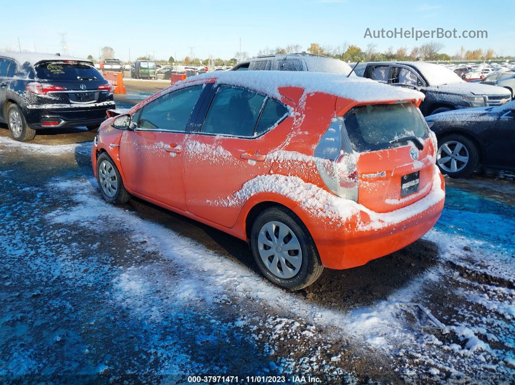 2014 Toyota Prius C Three Orange vin: JTDKDTB36E1072991