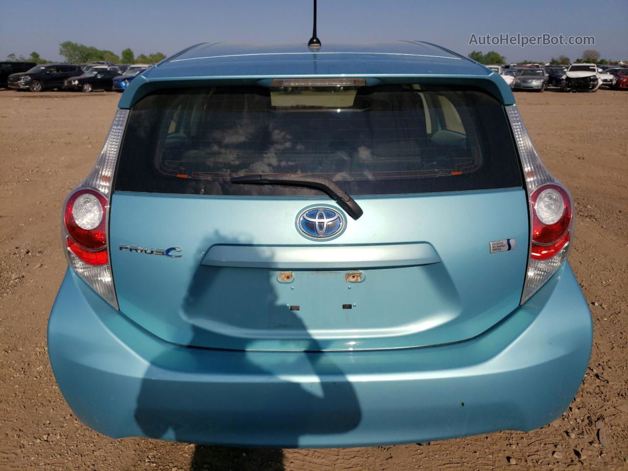 2014 Toyota Prius C  Blue vin: JTDKDTB36E1074904