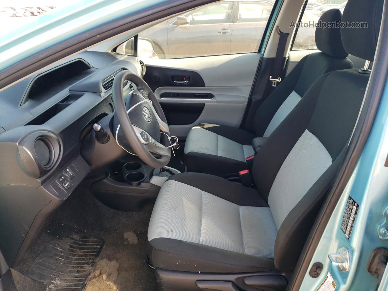 2014 Toyota Prius C  Синий vin: JTDKDTB36E1074904