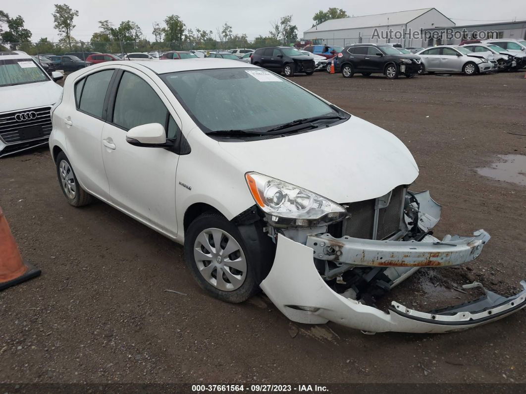 2014 Toyota Prius C One/three/two/four White vin: JTDKDTB36E1573105