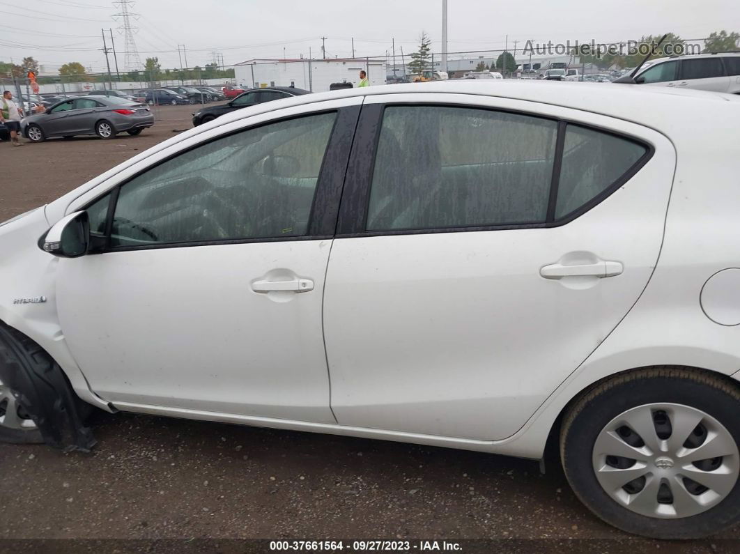 2014 Toyota Prius C One/three/two/four White vin: JTDKDTB36E1573105