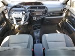 2016 Toyota Prius C  Серебряный vin: JTDKDTB36G1116278