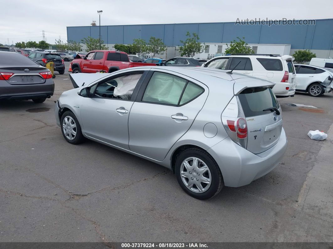 2014 Toyota Prius C One/three/two/four Silver vin: JTDKDTB37E1059408