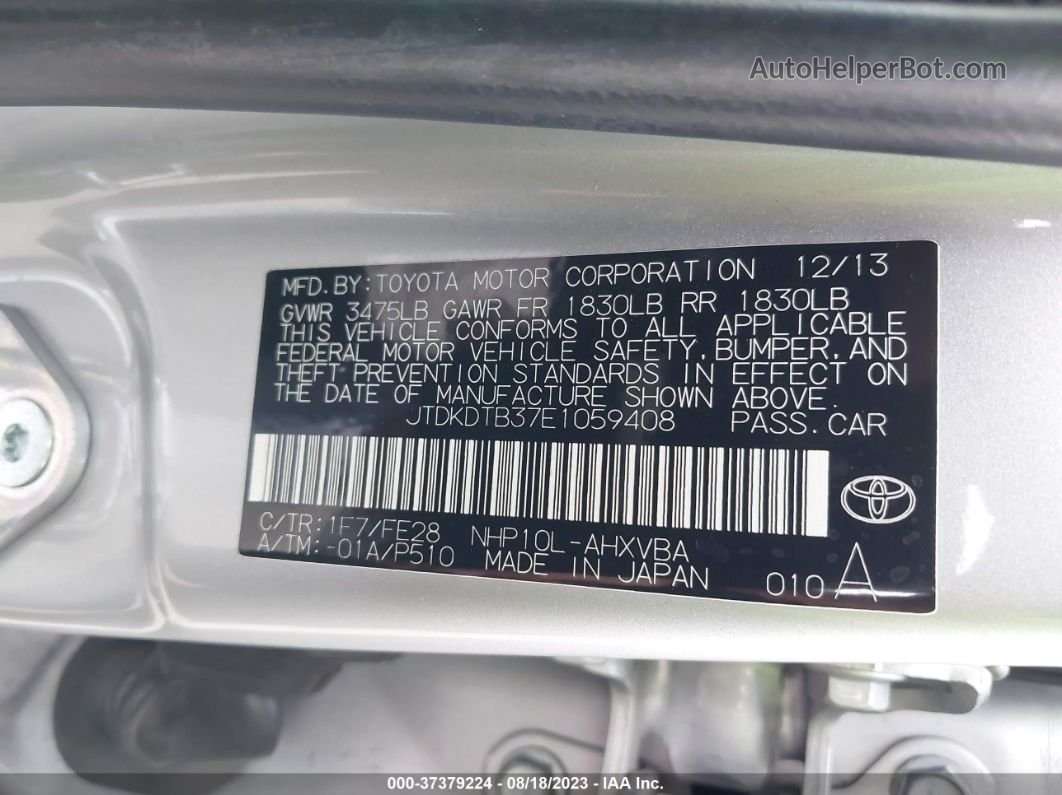 2014 Toyota Prius C One/three/two/four Silver vin: JTDKDTB37E1059408