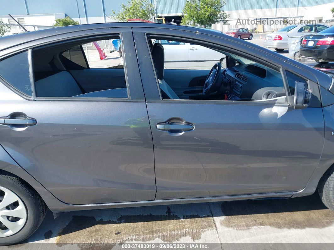 2014 Toyota Prius C One/three/two/four Gray vin: JTDKDTB37E1070652