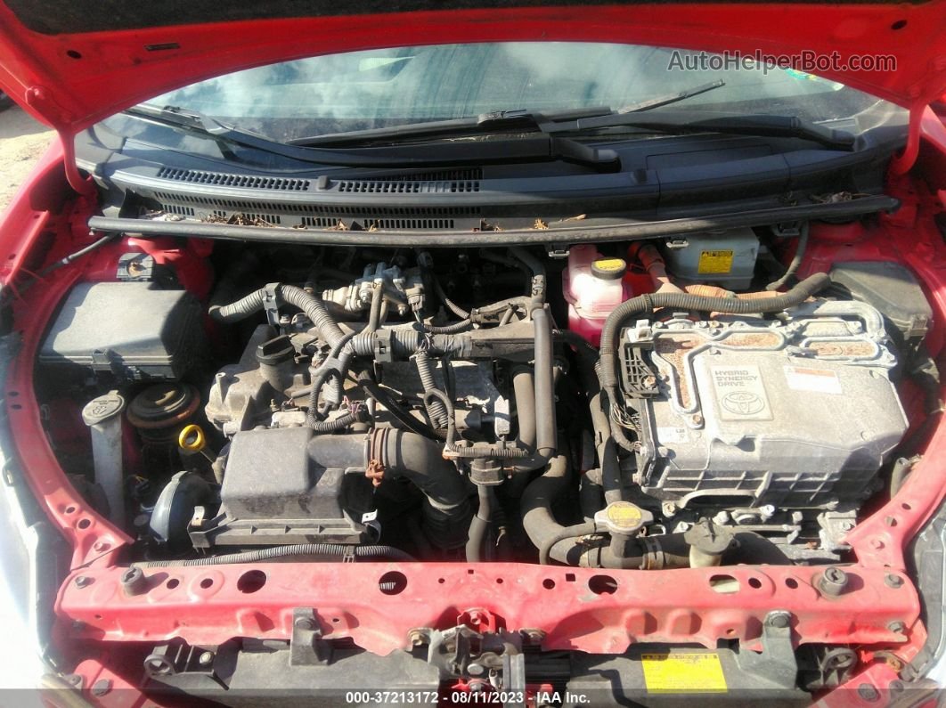2014 Toyota Prius C One/three/two/four Красный vin: JTDKDTB37E1079643