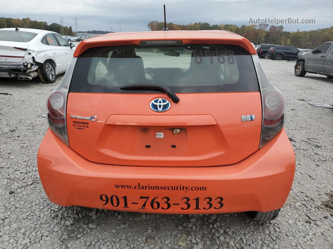 2013 Toyota Prius C  Оранжевый vin: JTDKDTB38D1040168