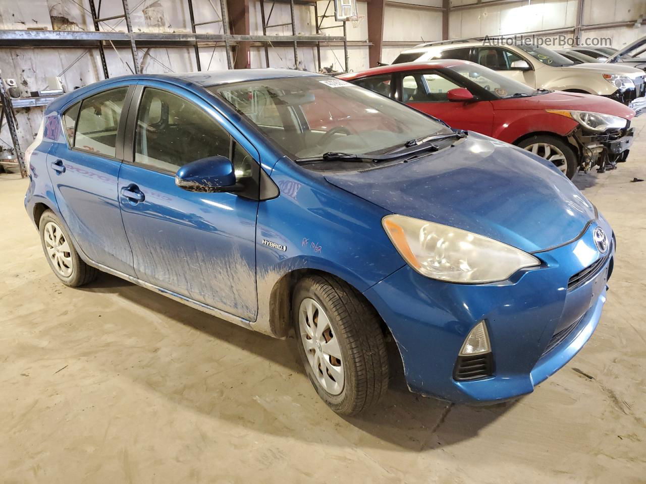 2013 Toyota Prius C  Синий vin: JTDKDTB38D1539102