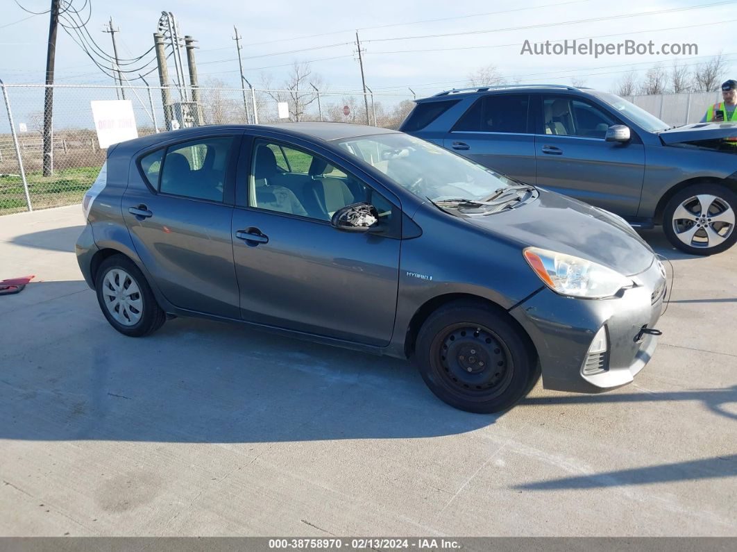 2014 Toyota Prius C Three Gray vin: JTDKDTB38E1073124