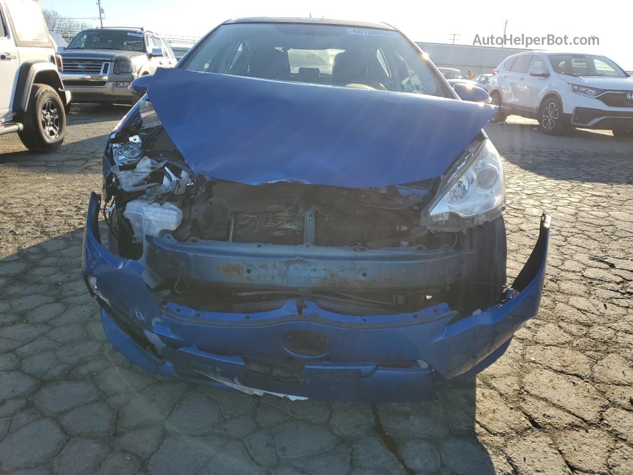 2014 Toyota Prius C  Blue vin: JTDKDTB38E1085743