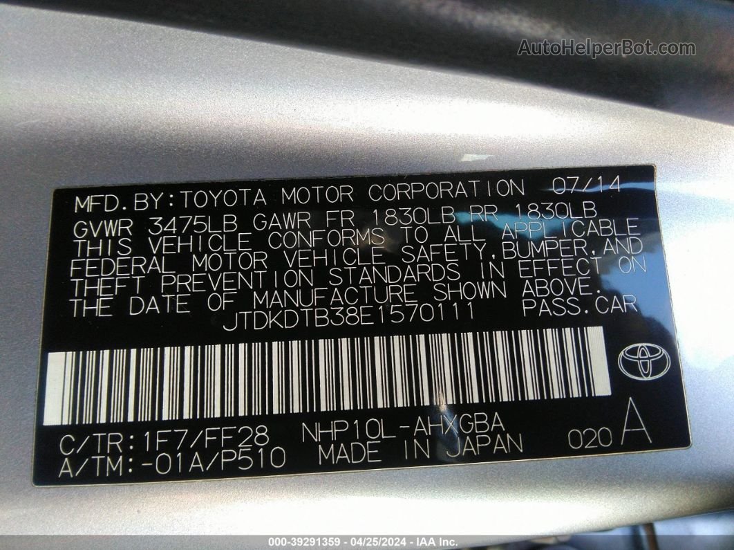 2014 Toyota Prius C Three Silver vin: JTDKDTB38E1570111