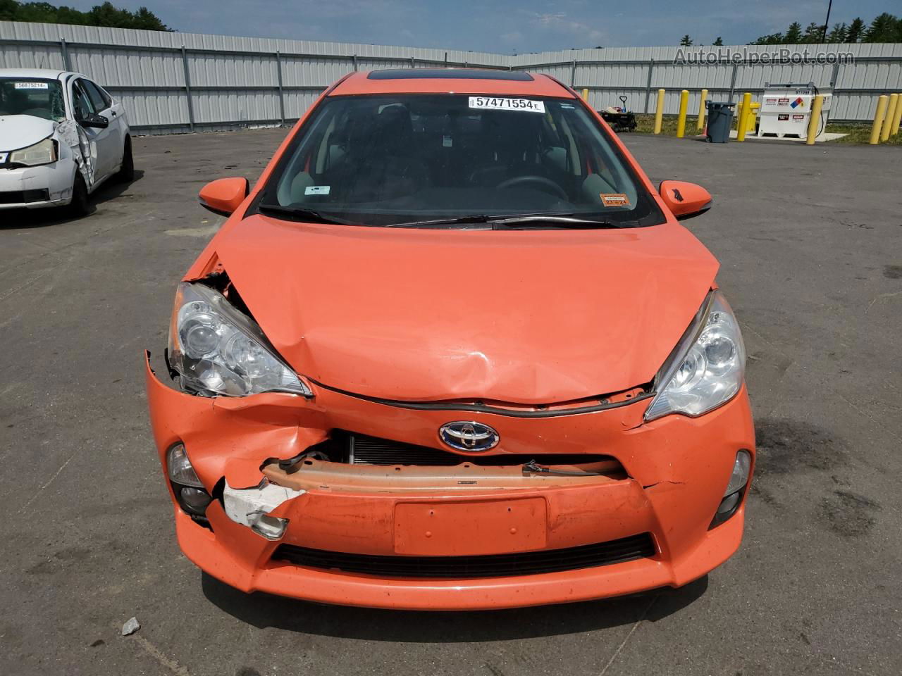 2012 Toyota Prius C  Orange vin: JTDKDTB39C1011048