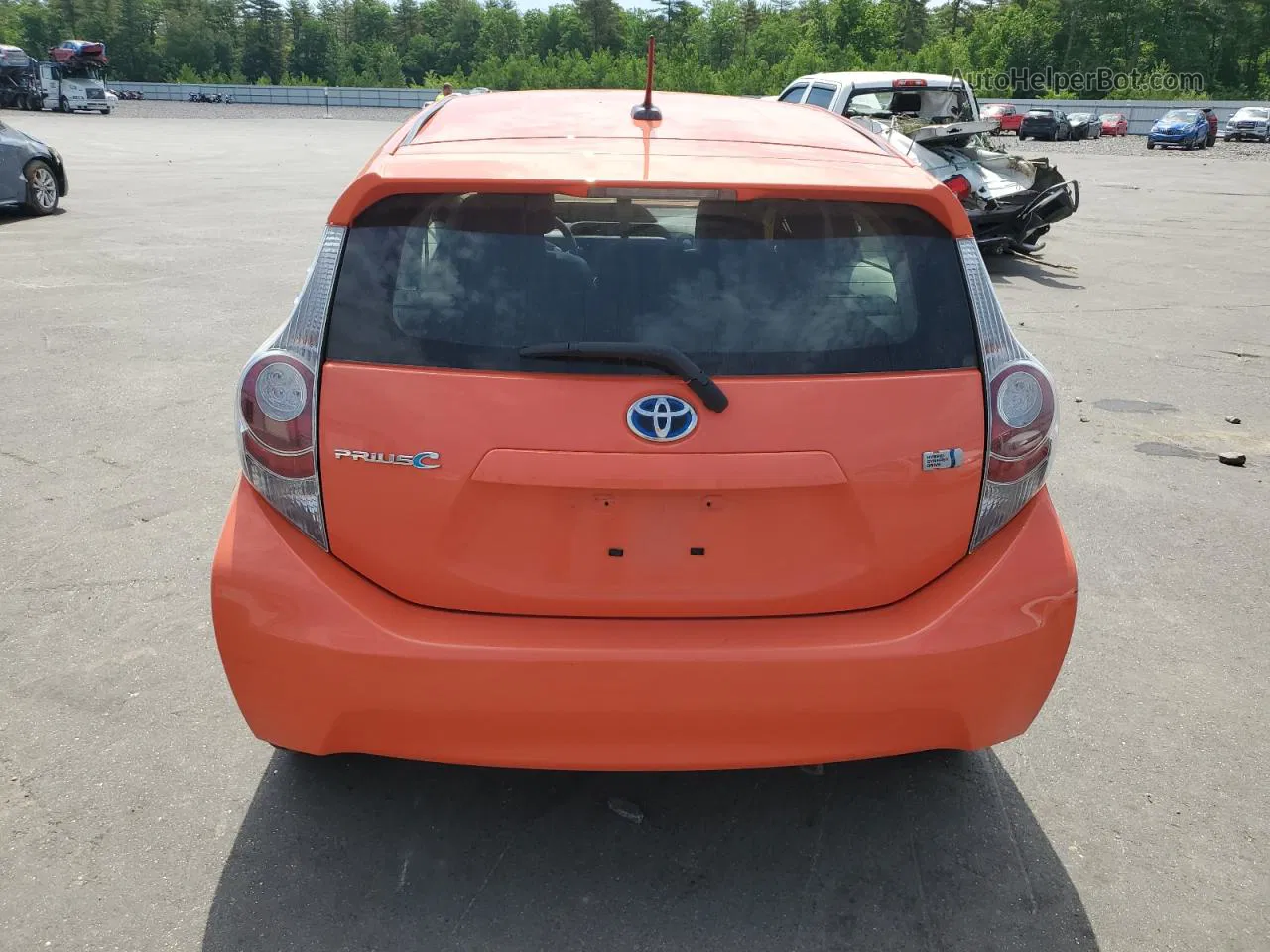 2012 Toyota Prius C  Orange vin: JTDKDTB39C1011048