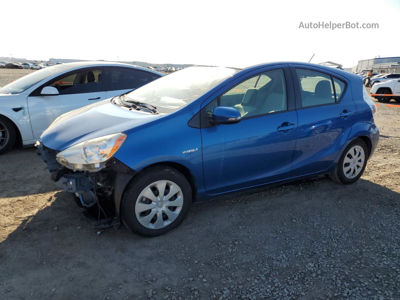 2012 Toyota Prius C  Blue vin: JTDKDTB39C1011180