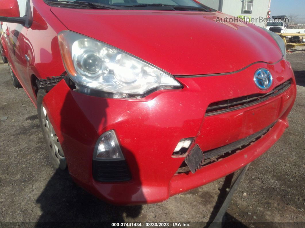 2014 Toyota Prius C One/three/two/four Красный vin: JTDKDTB39E1074136