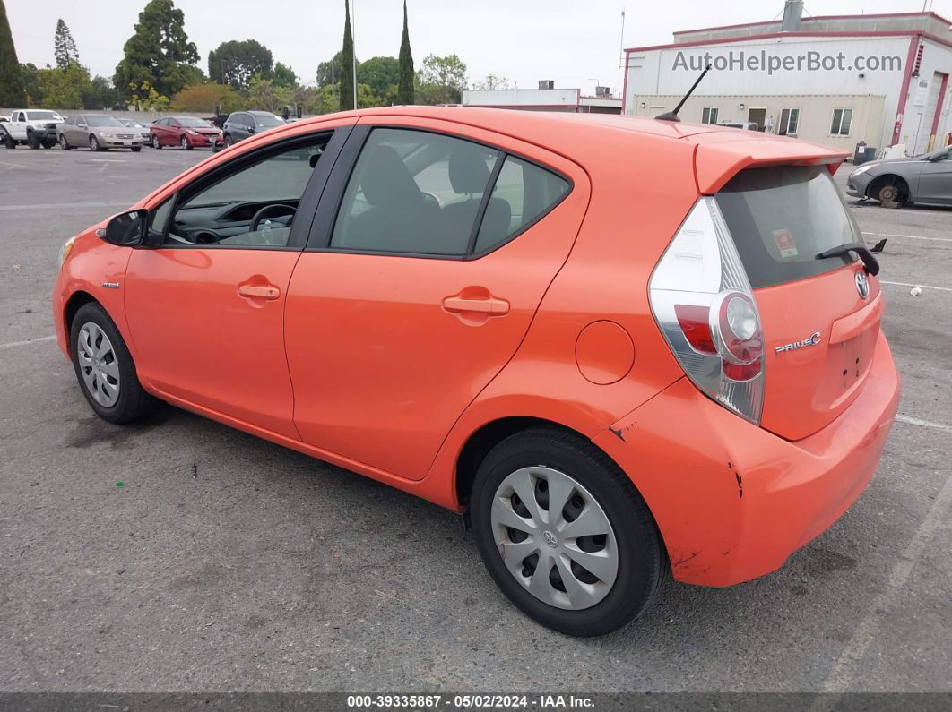 2014 Toyota Prius C Two Orange vin: JTDKDTB39E1077621