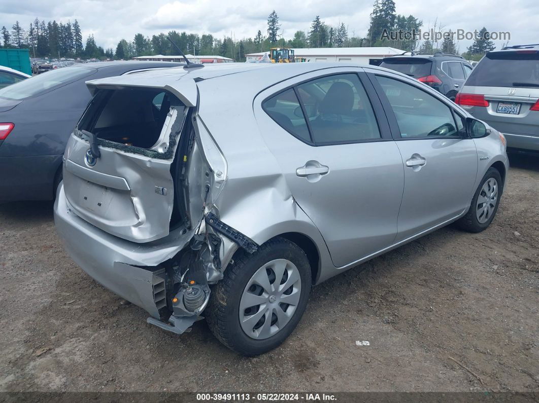 2014 Toyota Prius C Three Silver vin: JTDKDTB39E1557710