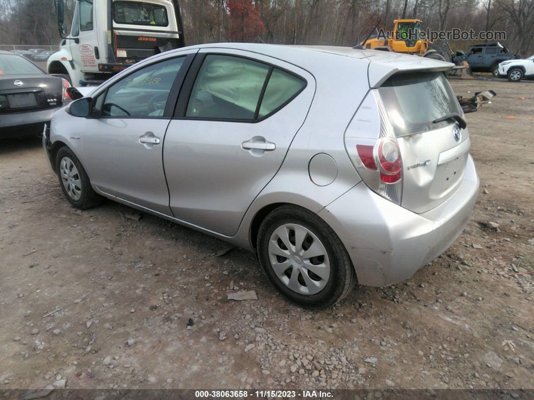 2014 Toyota Prius C Two Silver vin: JTDKDTB39E1559862