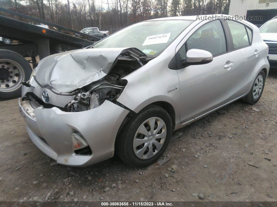 2014 Toyota Prius C Two Silver vin: JTDKDTB39E1559862