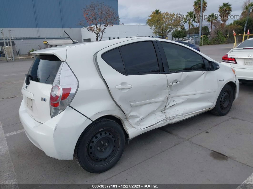 2014 Toyota Prius C One White vin: JTDKDTB39E1560803