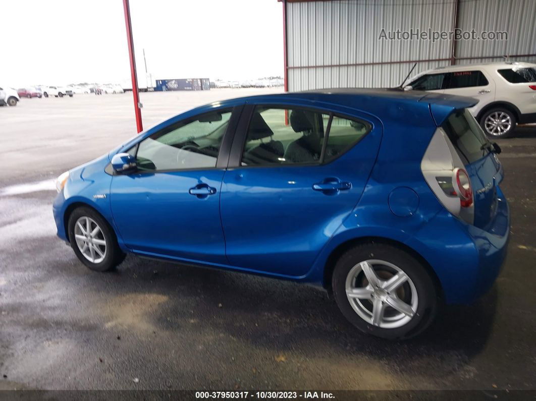 2014 Toyota Prius C Four Синий vin: JTDKDTB39E1565189