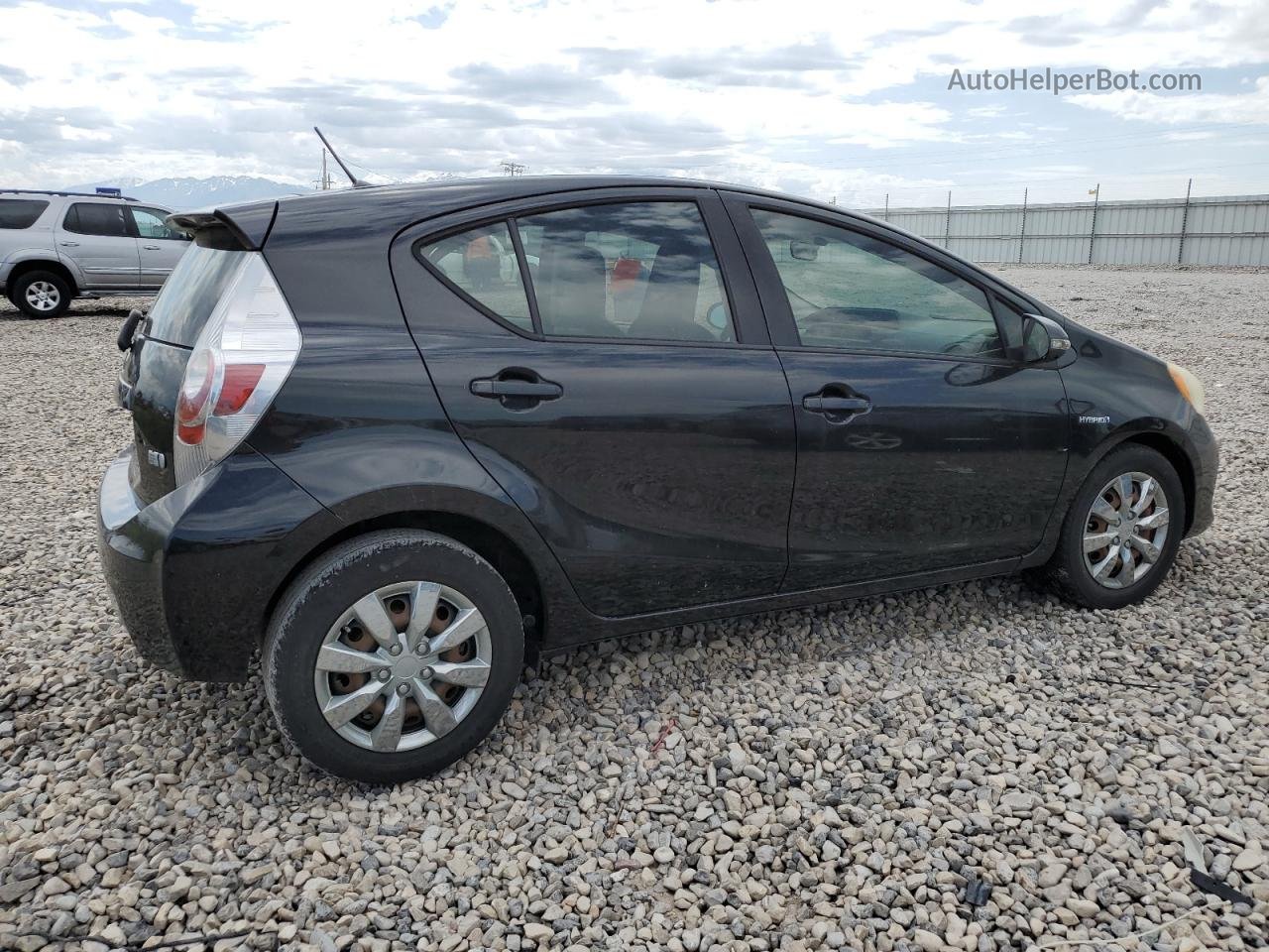 2012 Toyota Prius C  Черный vin: JTDKDTB3XC1511607