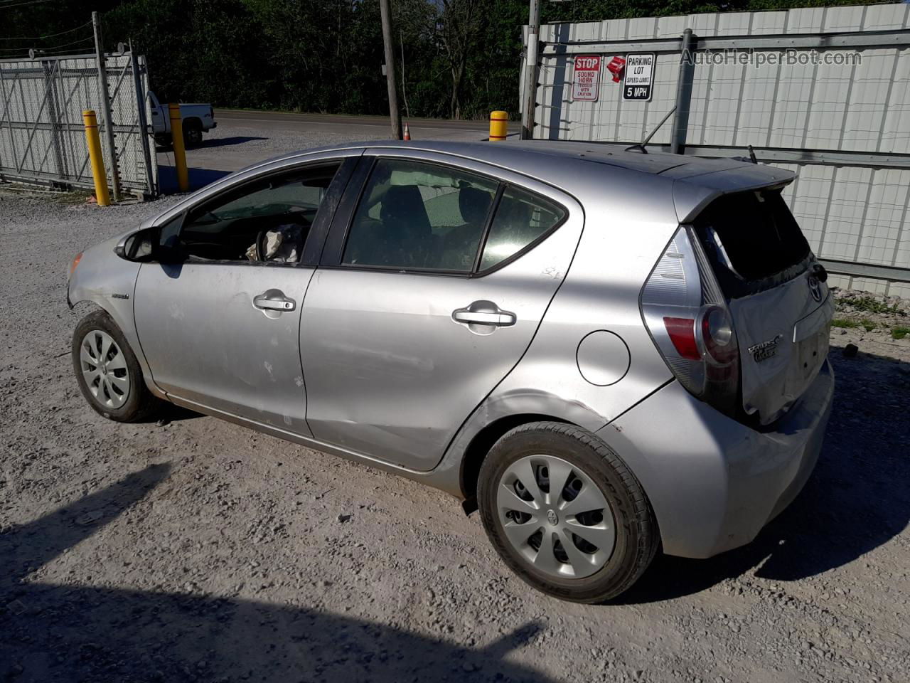 2014 Toyota Prius C  Silver vin: JTDKDTB3XE1076171