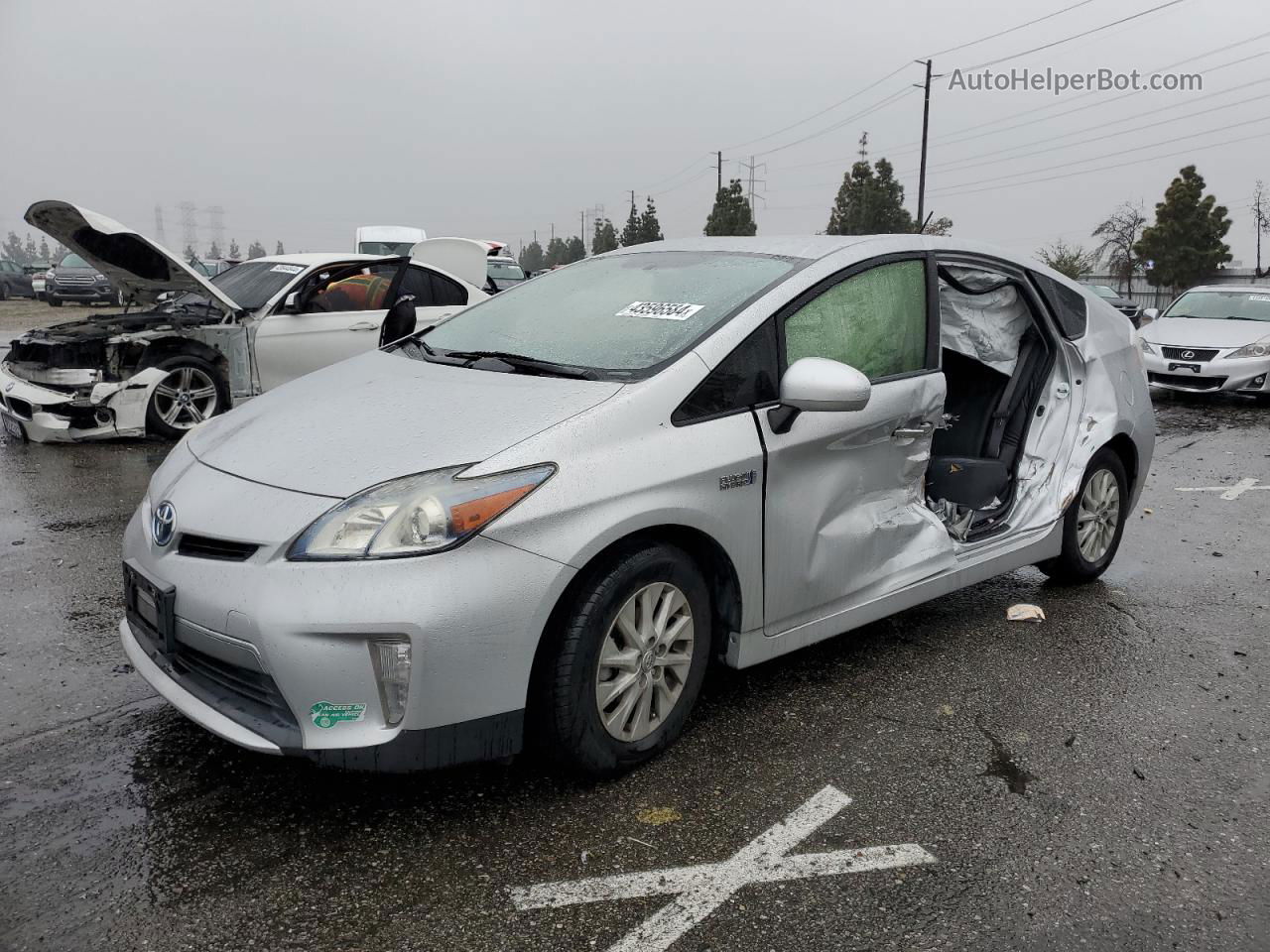 2014 Toyota Prius Plug-in  Silver vin: JTDKN3DP6E3057893