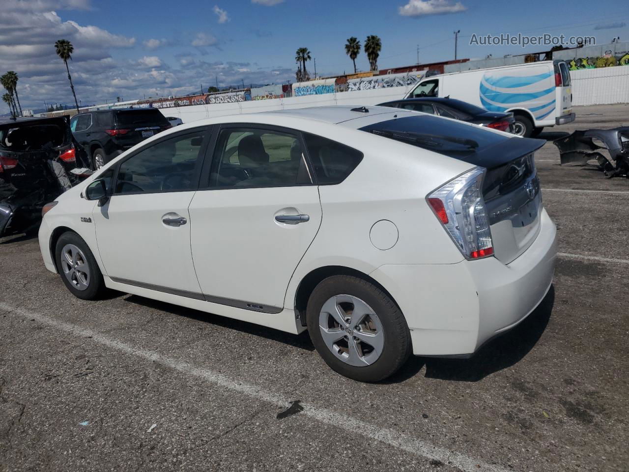 2012 Toyota Prius Plug-in  White vin: JTDKN3DP8C3004142