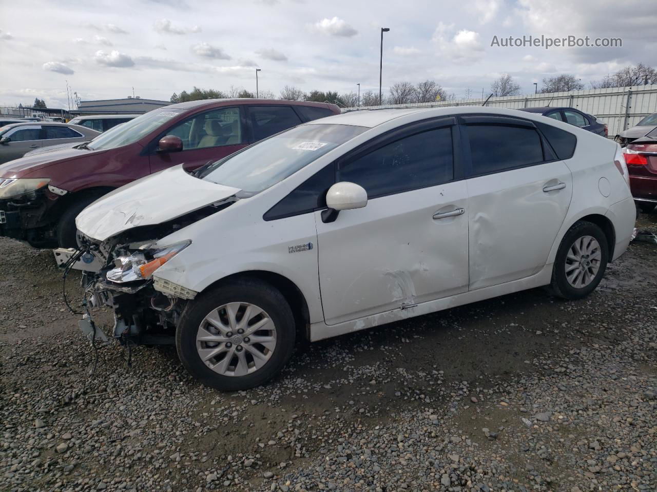 2014 Toyota Prius Plug-in  White vin: JTDKN3DP8E3064893