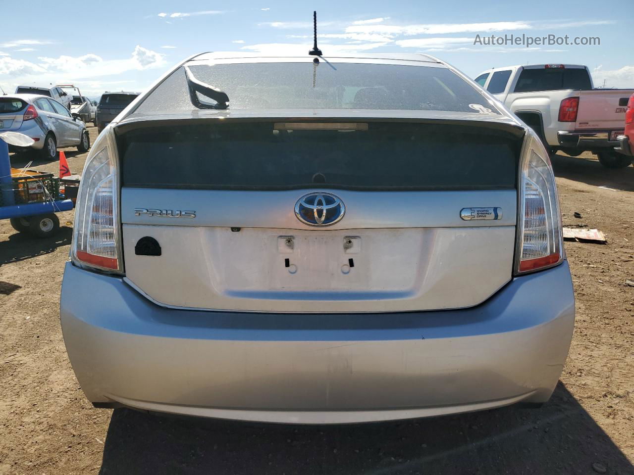 2013 Toyota Prius Plug-in  Серебряный vin: JTDKN3DPXD3038732