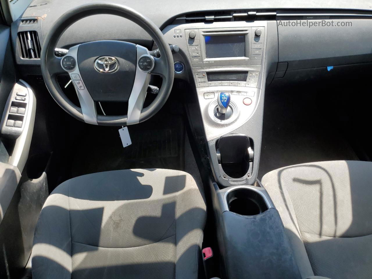 2012 Toyota Prius  Серебряный vin: JTDKN3DU0C5444303