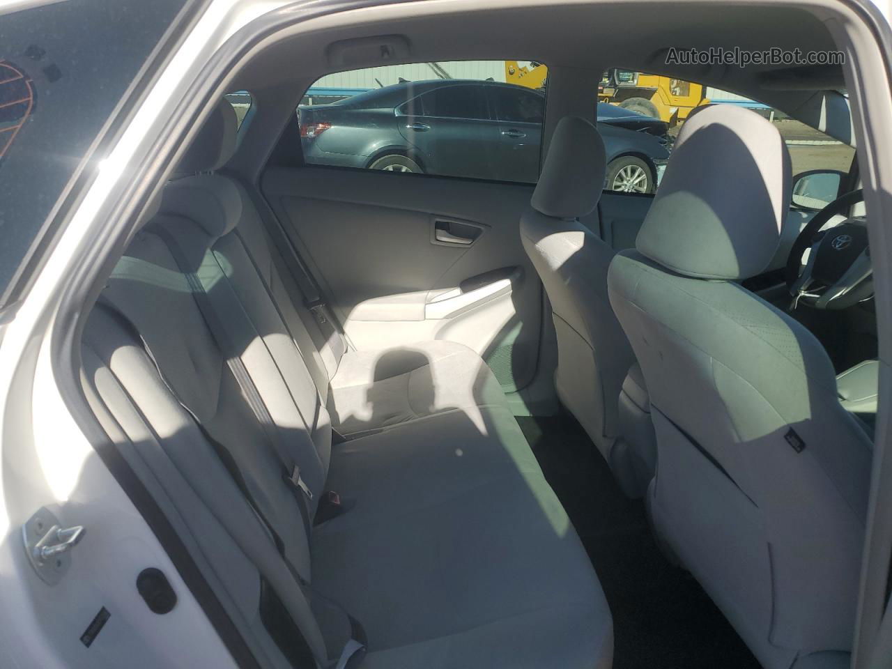 2012 Toyota Prius  Белый vin: JTDKN3DU0C5532462