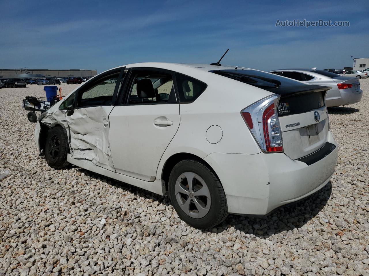 2013 Toyota Prius  White vin: JTDKN3DU0D0345186