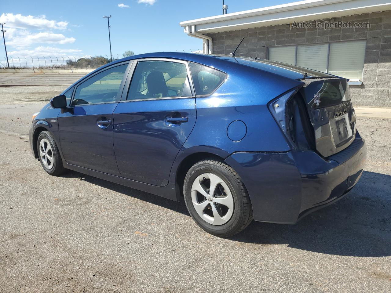 2013 Toyota Prius  Blue vin: JTDKN3DU0D1633512