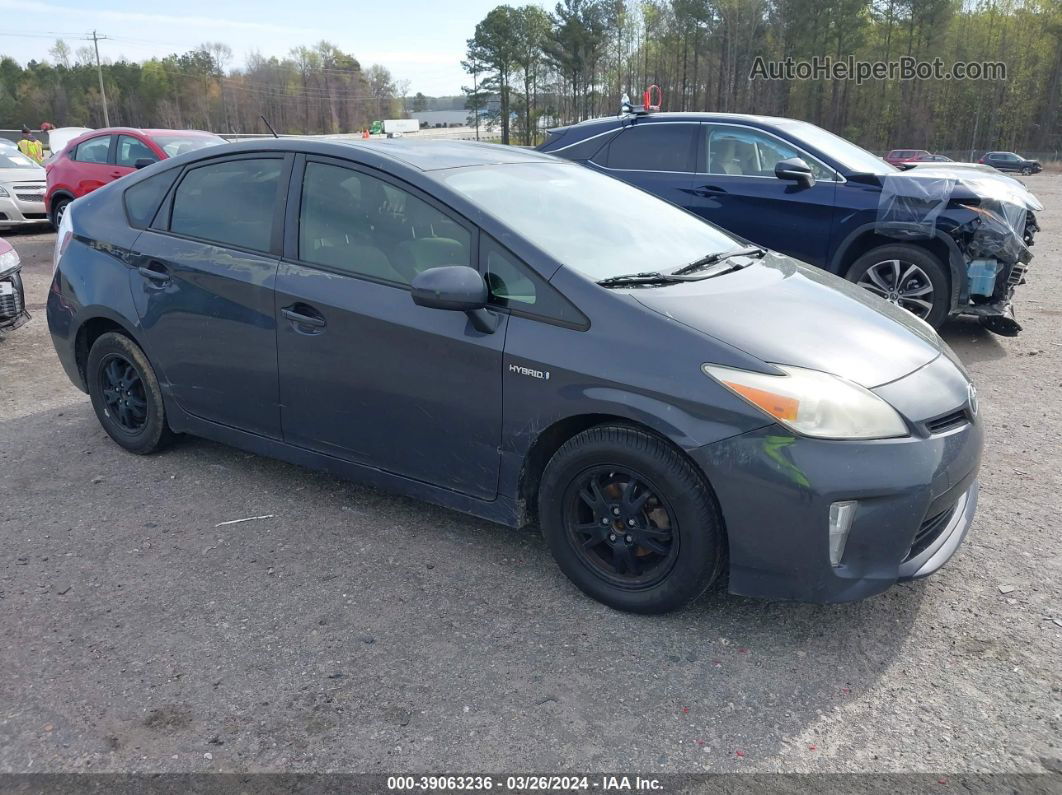 2013 Toyota Prius Three Gray vin: JTDKN3DU0D1666607