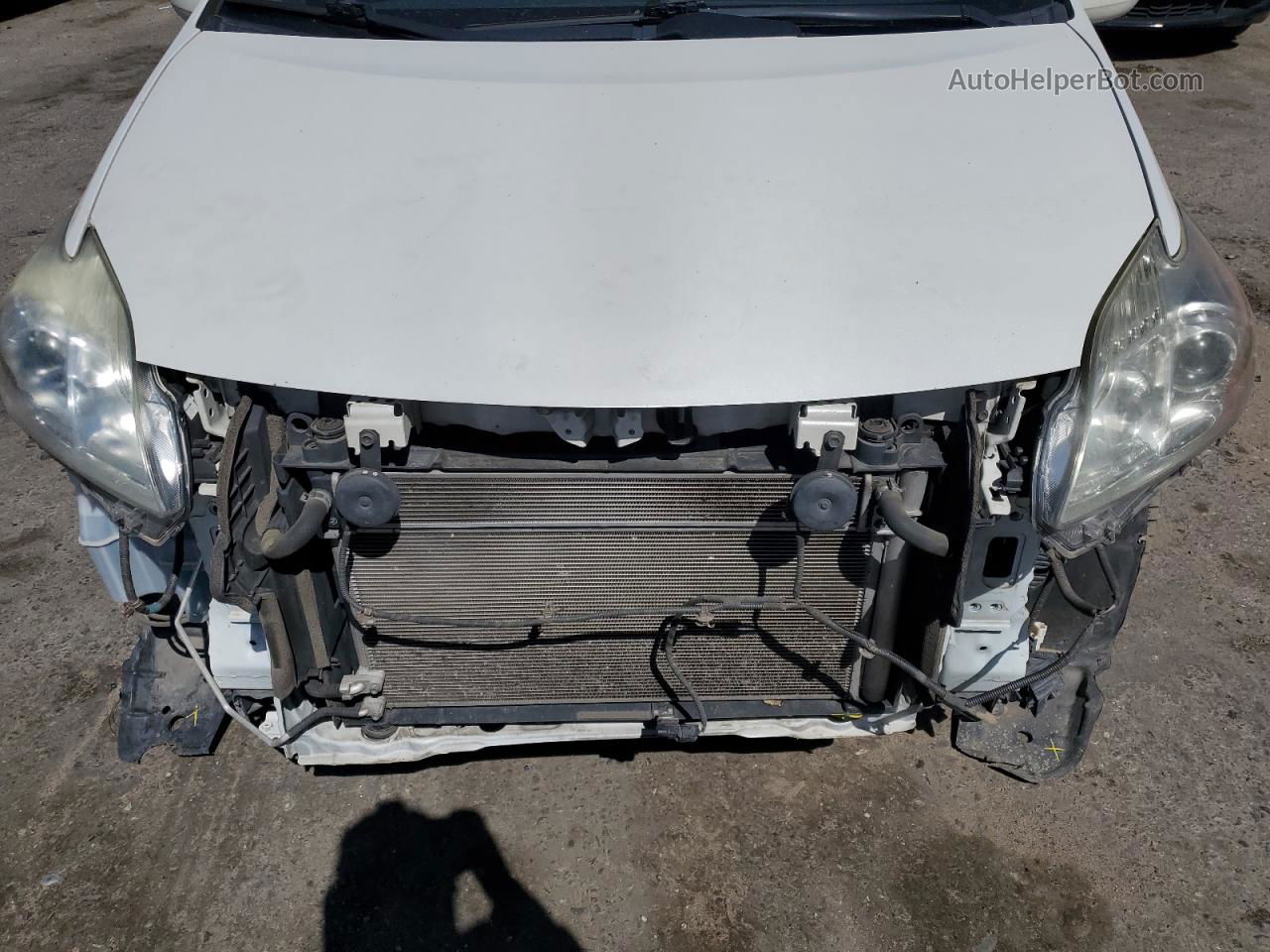 2013 Toyota Prius  Белый vin: JTDKN3DU0D5603046