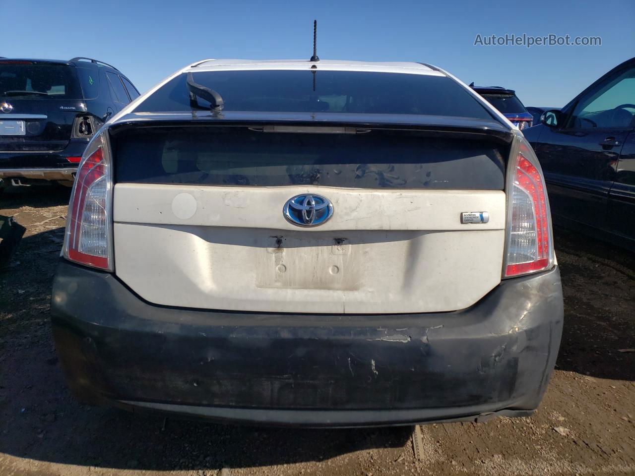 2013 Toyota Prius  White vin: JTDKN3DU0D5644339